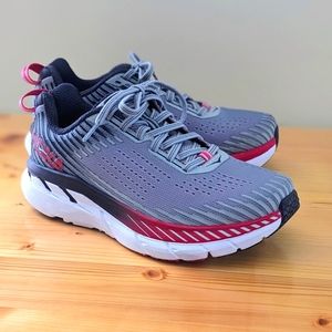 Hoka One One Clifton 5 Running Shoes Women size 5.